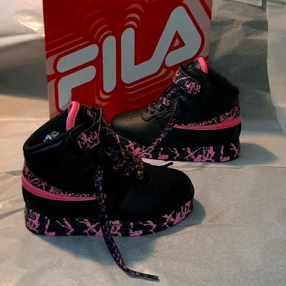Fila Other - 🚨 Fila Sneakers Toddler size 9C